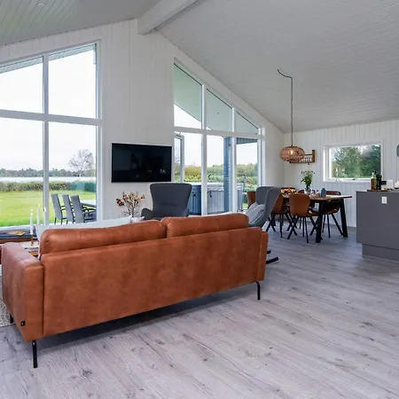 Stylish Lakeview Retreat-by Traum Dom wakacyjny Ansager
